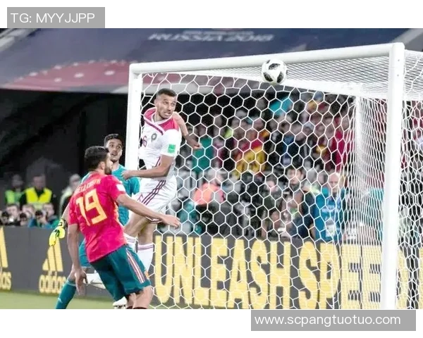 摩洛哥足球传奇球星回顾与成就分析 发展与影响力探讨