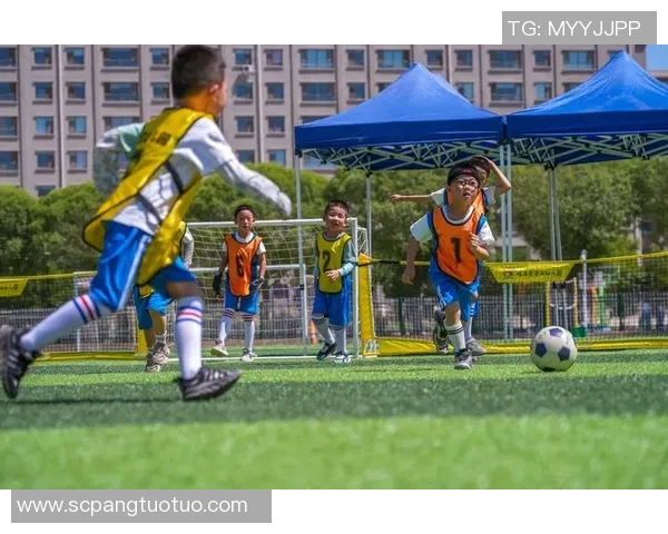 新声代足球球星崛起引领未来绿茵场风潮书写青春荣耀篇章